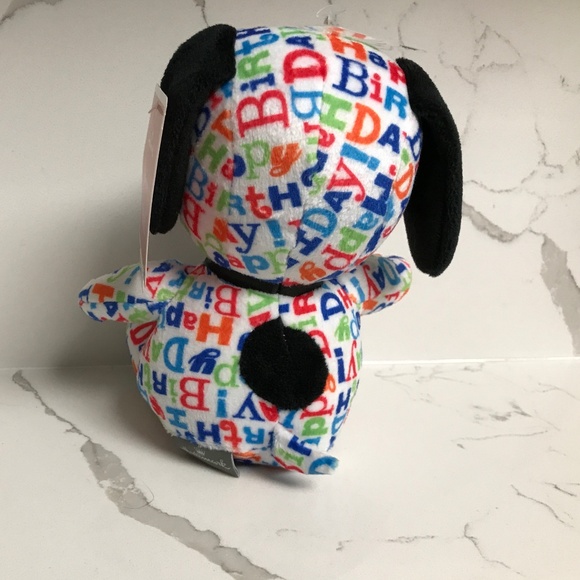 Hallmark NWT Peanuts “SNOOPY” Dog Plush Happy Birthday - Picture 3 of 5